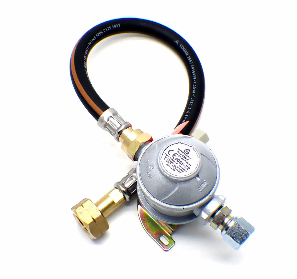 30mbar 10mm Outlet Caravan Regulator 0.5m Pigtail Kit for Calor Gas 4.5kg Blue