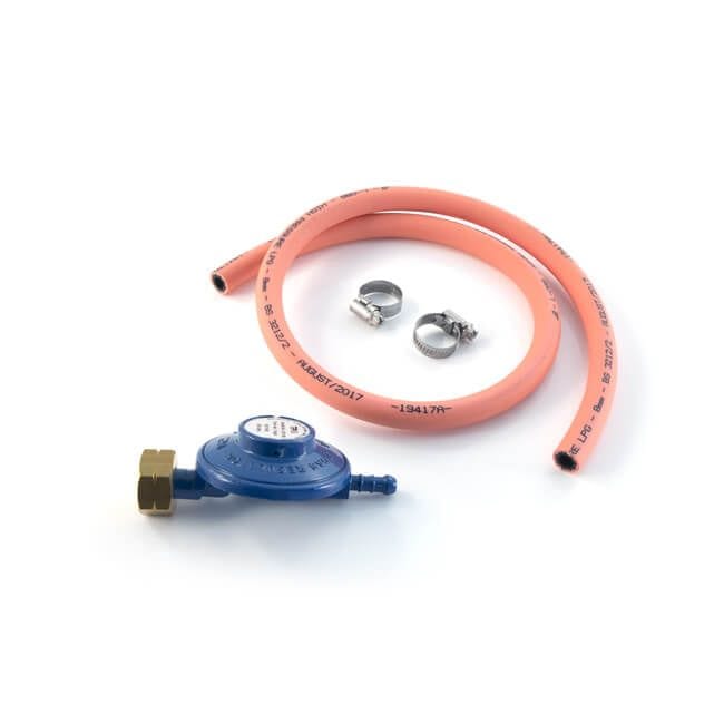 IGT 4.5kg Butane Gas Bottle – 28mbar Screw-On Regulator, 2m Hose & 2 Clips Included